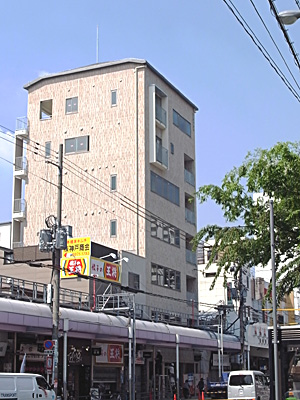 TSURUHASHI